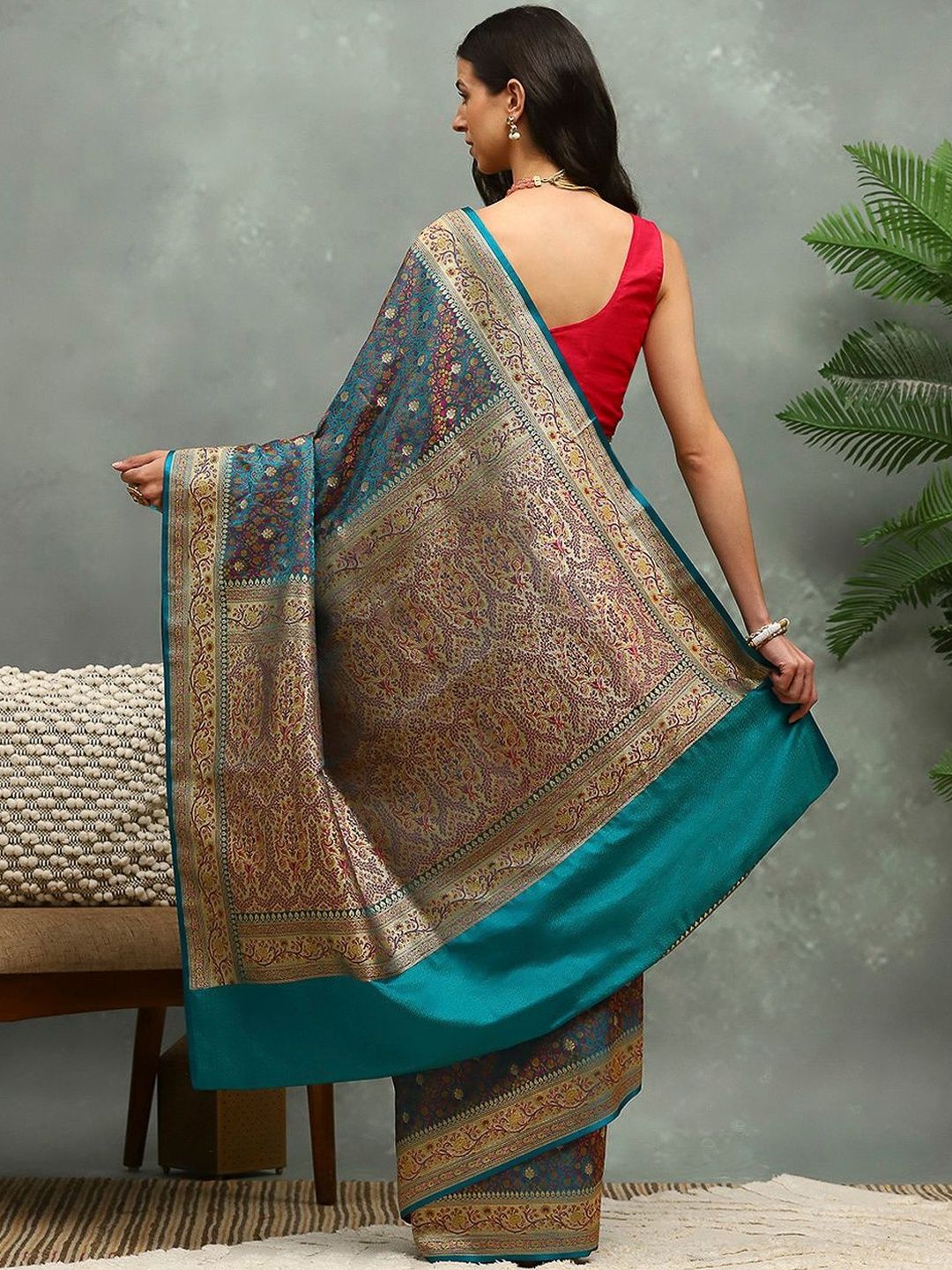 meena bazaar ethnic motifs woven design zari heavy work banarasi saree meena bazaar ethnic motifs woven design zari heavy work banarasi saree